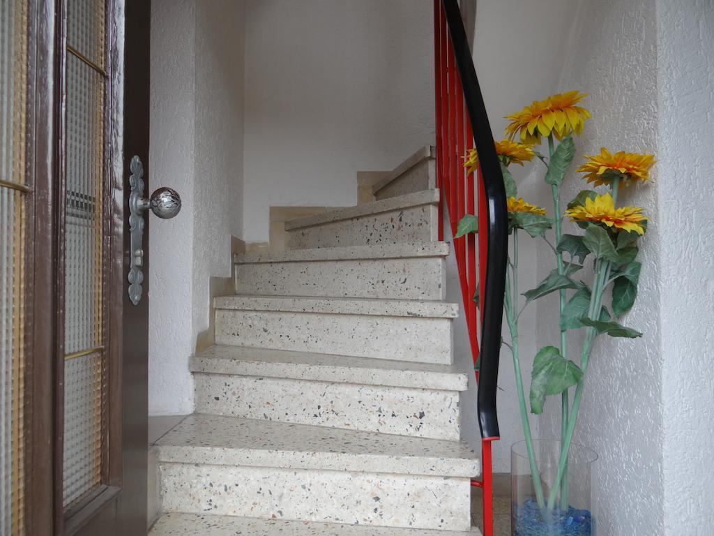 Haus Marlene Apartment Zell an der Mosel Luaran gambar
