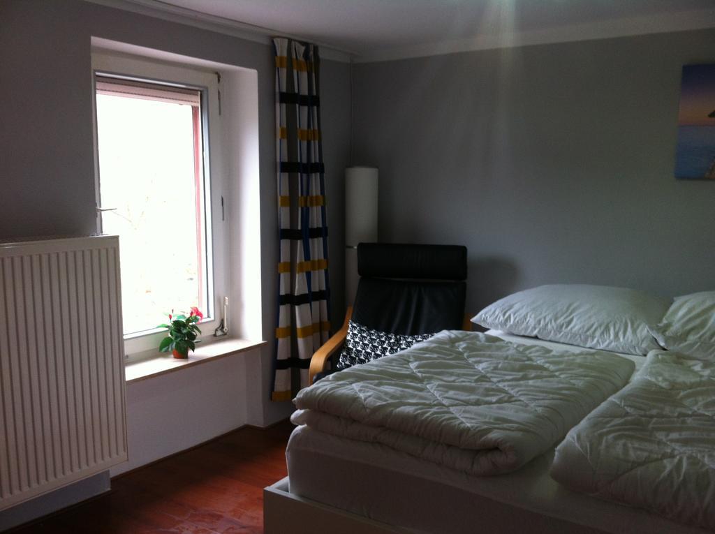 Haus Marlene Apartment Zell an der Mosel Luaran gambar