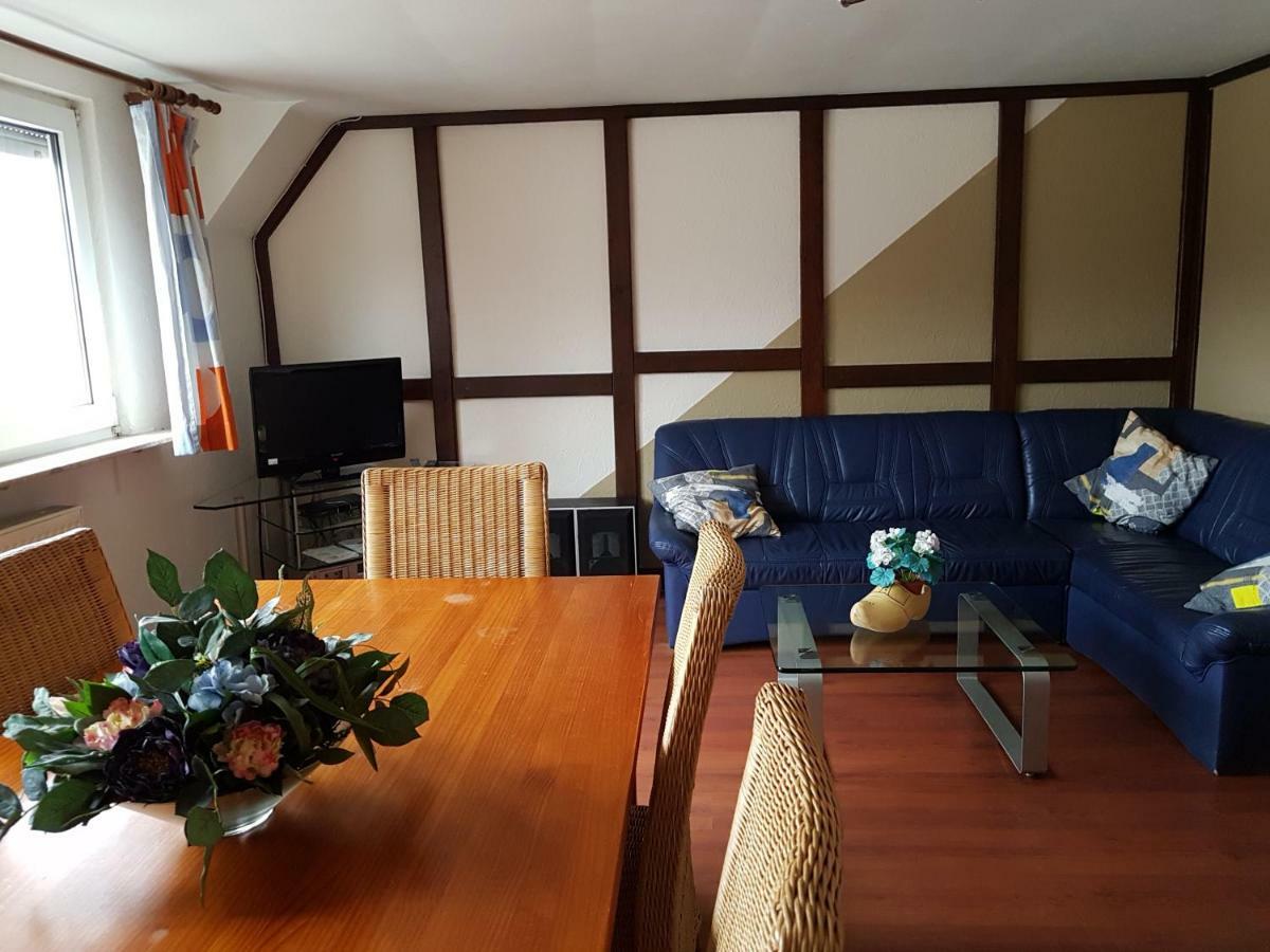 Haus Marlene Apartment Zell an der Mosel Luaran gambar