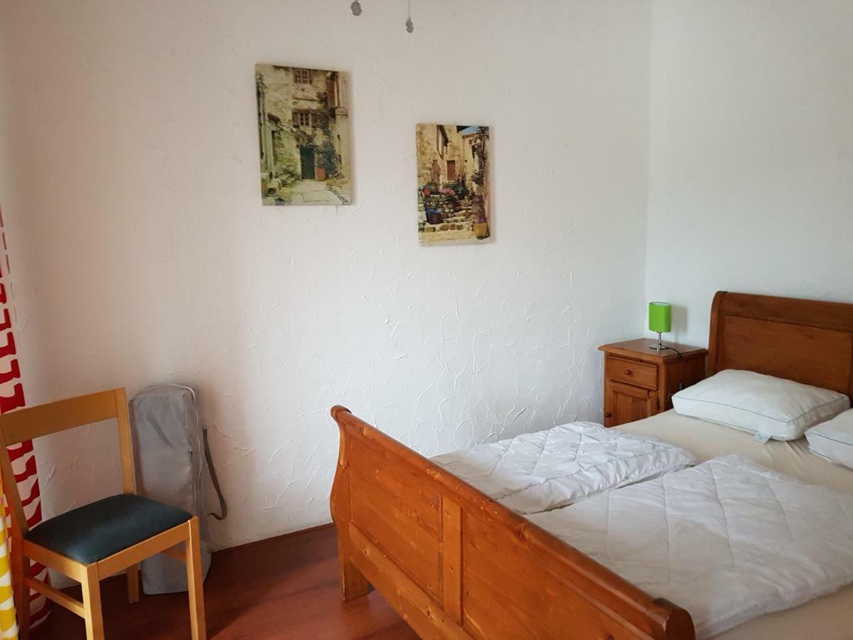 Haus Marlene Apartment Zell an der Mosel Luaran gambar